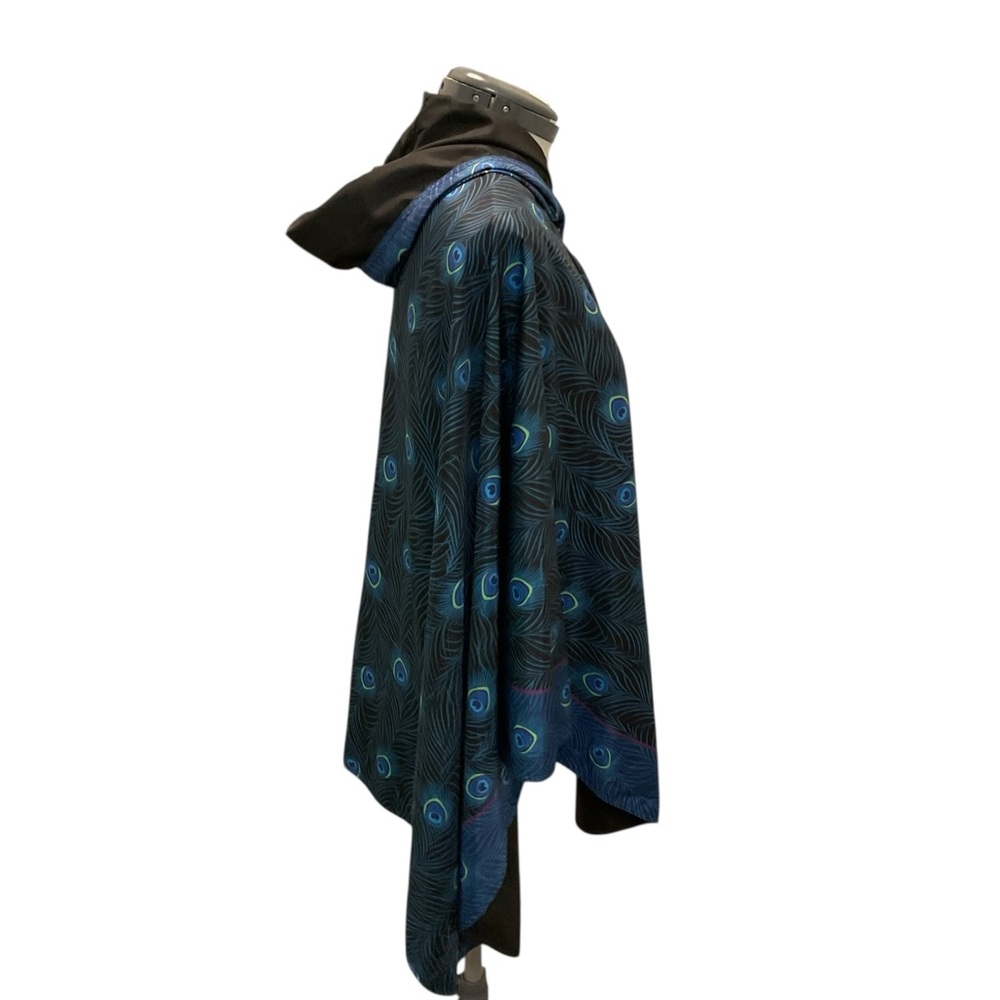 Raincaper reversible hooded rain proof poncho - Picture 3 of 8